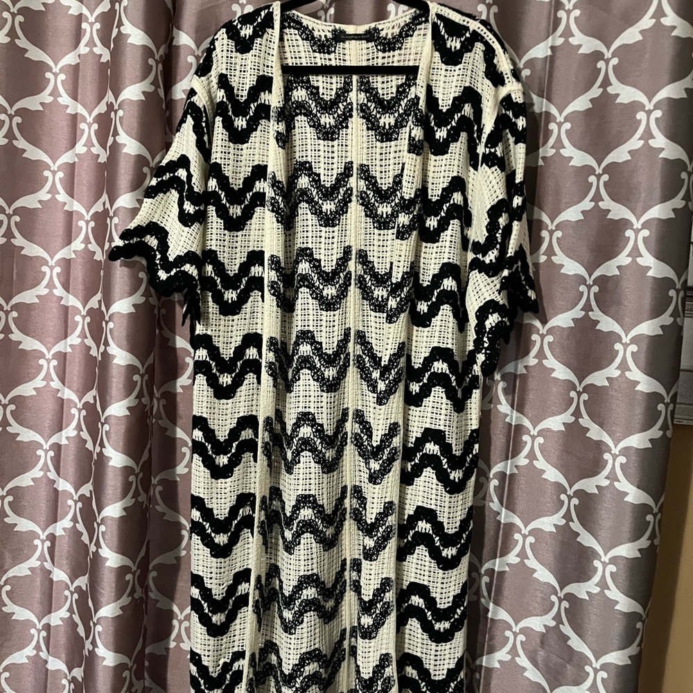 Do Everything in Love Black and White Knit Cardigan